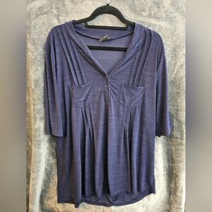 Elie McCarthy top. Blue. 3x. Stretch polyester.